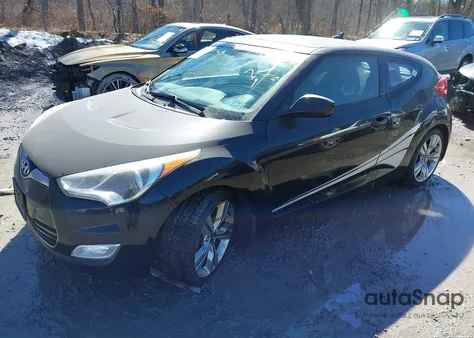 2013 Hyundai Veloster Base W/Gray from USA, damaged, VIN KMHTC6AD8DU122849